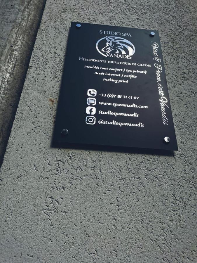 Vanadis, Suites D'Exceptions & Spa - Le Balneo Pacy-sur-Eure Exterior foto